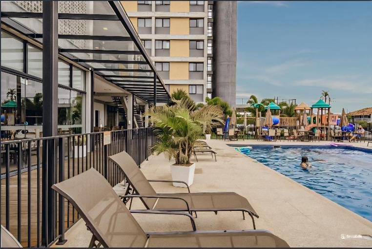 Quarto Hotel Beto Carrero Penha 佩尼亚 外观 照片