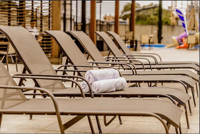 Quarto Hotel Beto Carrero Penha 佩尼亚 外观 照片